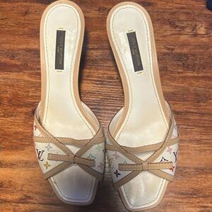 AUTHENTIC Louis Vuitton x murakami 36.5 kitten heel